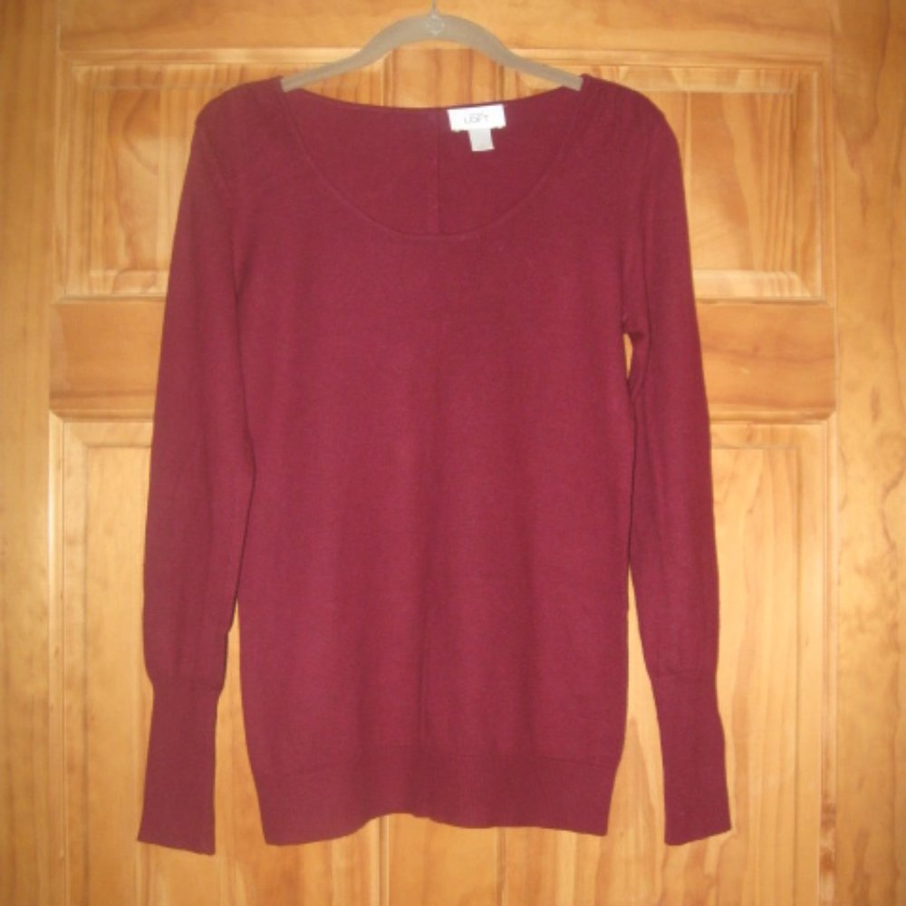 Ann Taylor LOFT Burgundy Scoop Neck Sweater